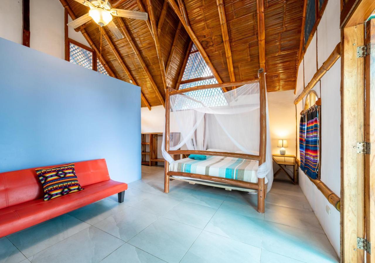Хостел Casa Del Sol Монтаньита Экстерьер фото