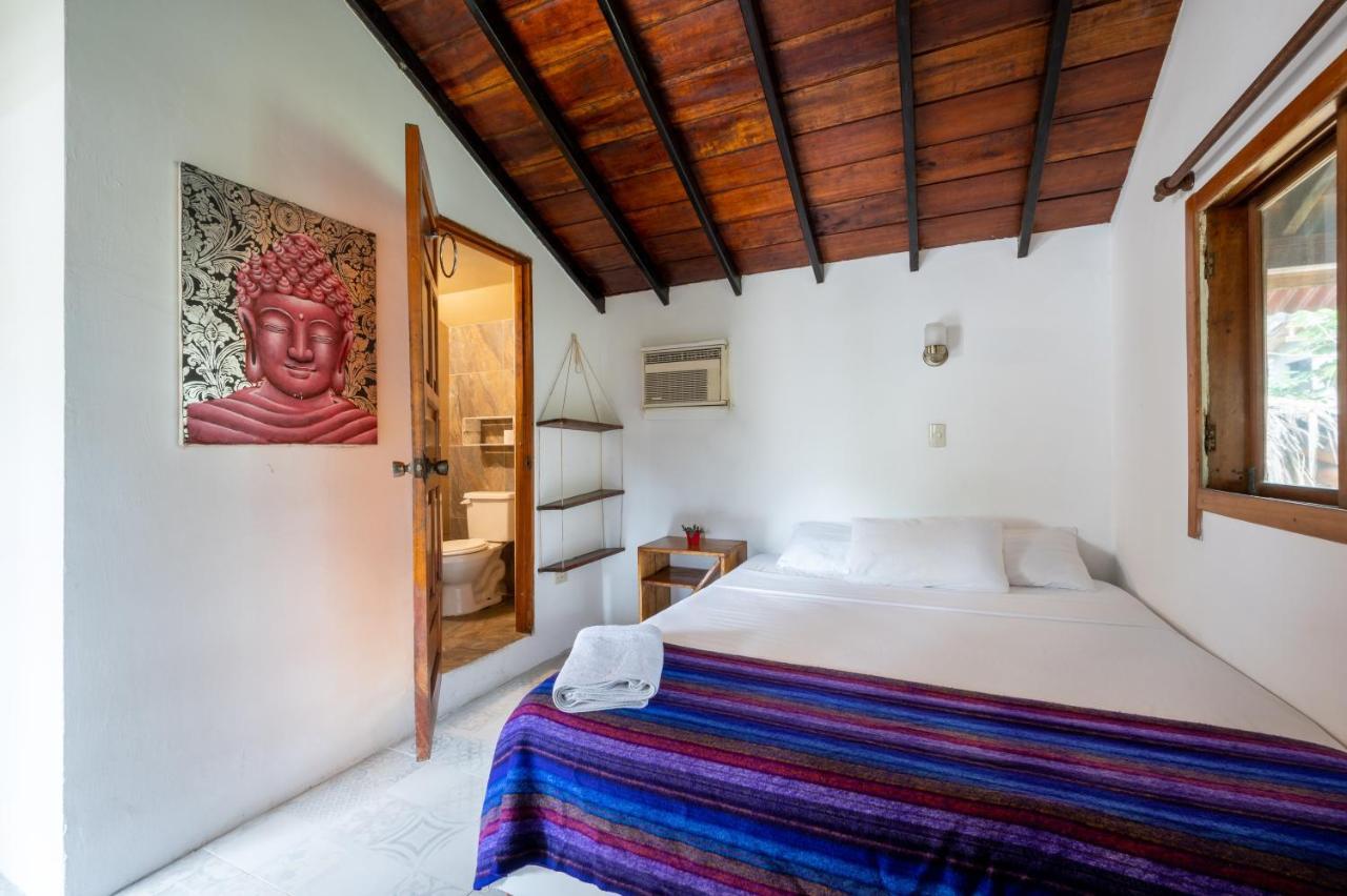 Хостел Casa Del Sol Монтаньита Экстерьер фото